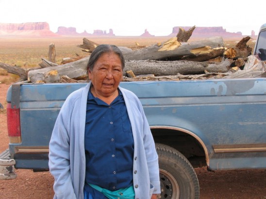 We support the traditional Elders who live on the Navajo reservation.<br><br><a href='http://www.aguafund.org/?page_id=70' target='_self'>+ Read more</a>